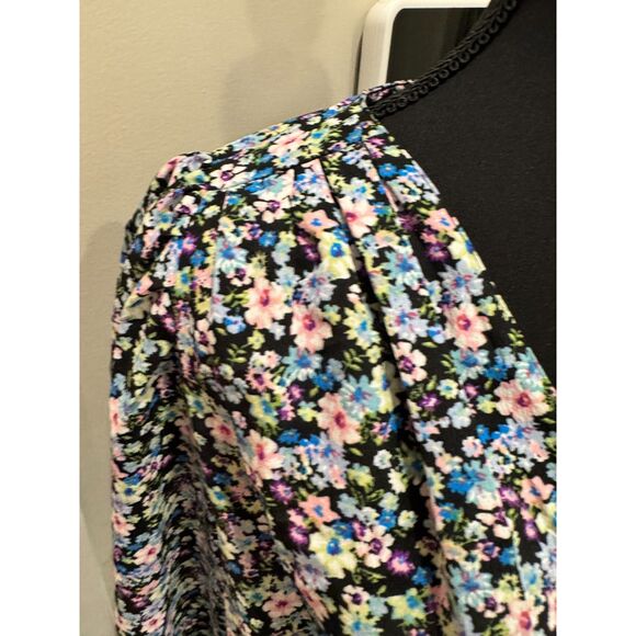 NWT Neon & Nylon Asymmetrical Floral Poplin Blouse Size L • Modern Chic - Picture 5 of 9